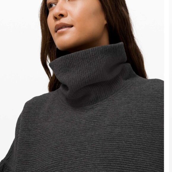 LULULEMON PEACEFUL MOMENTS PULLOVER - Picture 4 of 12